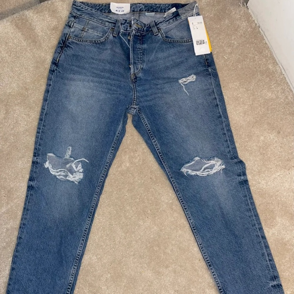 H&M boyfriend jeans
